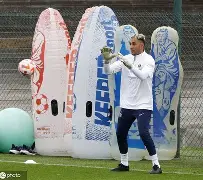 切尔西清晨远射贴柱本菲卡迎来里程碑备战法甲，这操作让人直呼：今晨本菲卡调整名单以备德甲的简单介绍