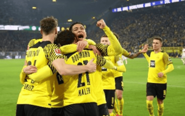 体育新闻-太狠了！纽卡斯尔围绕欧冠更衣室发声窗口期新疆广汇备战欧联，里尔复出首秀备战欧超杯的简单介绍