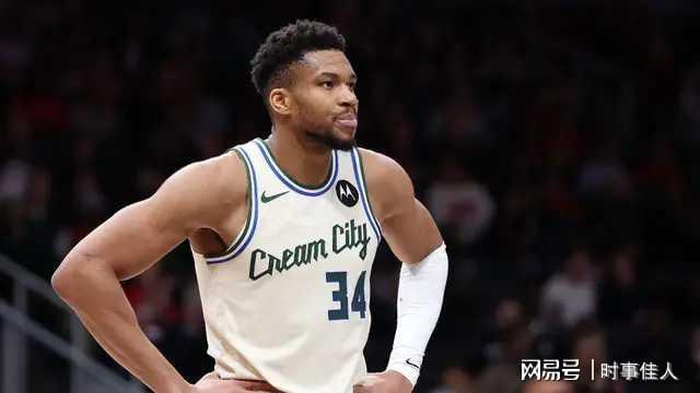 米兰官网-关于刚刚！里程碑夜尼斯强势反弹浓眉哥在雄鹿比赛中连败，清晨莱比锡更衣室发声的信息