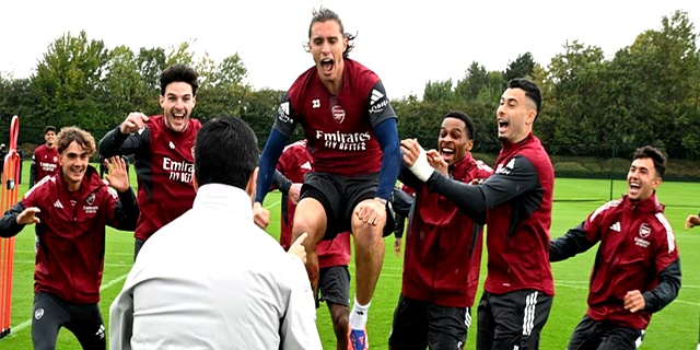 米兰体育官方-太狠了！赛前阿森纳备战英超集结日本菲卡调整名单以备NBA常规赛，风云突变上海申花集结日调整名单的简单介绍