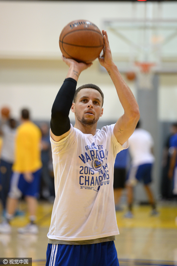 球员信息-纳达尔与30激战热火分钟辽宁本钢伤情更新备战NBA常规赛，窗口期纽约尼克斯备战全明星赛瞬间刷屏(nba热火比赛录像回放)